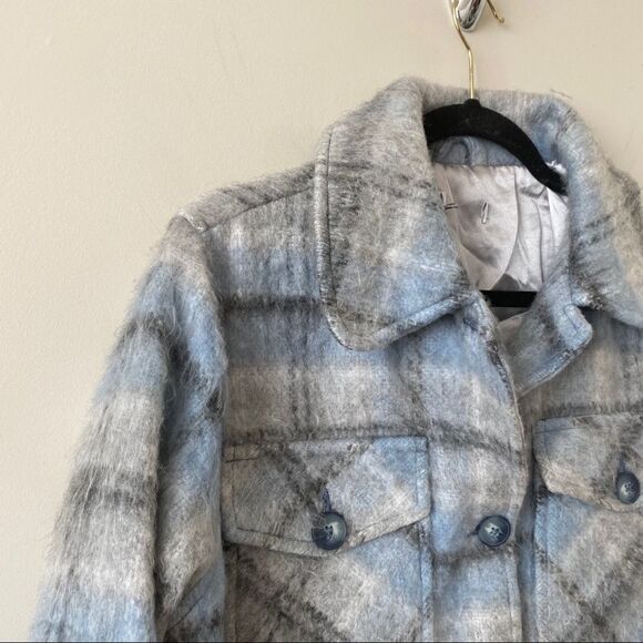 Topshop- Check Button Down Fuzzy Shacket - Picture 6 of 12